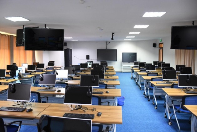 Ciri-Ciri Smart Classroom
