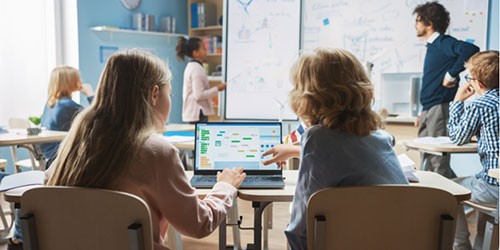 Apa Itu Smart Classroom dan Kelebihannya?